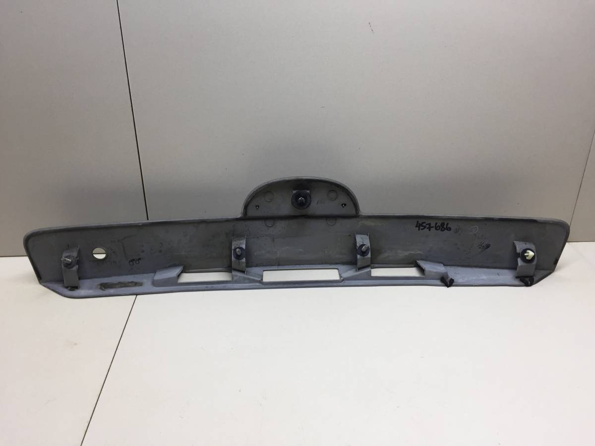 Накладка двери багажника Mazda CX-7 (ER) 2006-2012
