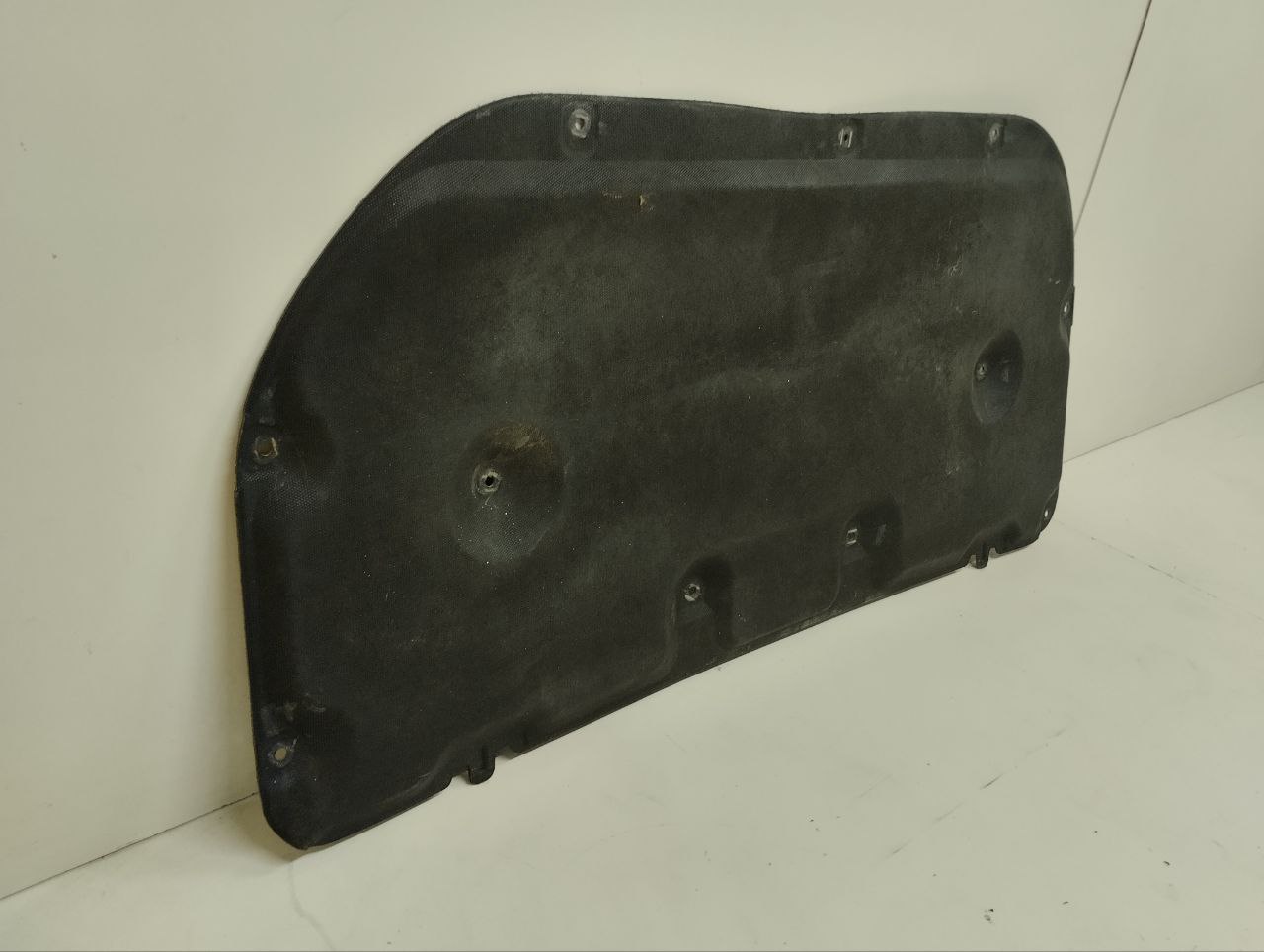 Шумоизоляция капота Toyota Land Cruiser Prado (J150) 2009-2022 Шумоизоляция капота Toyota Land Cruiser Prado (J150) 2009-2022