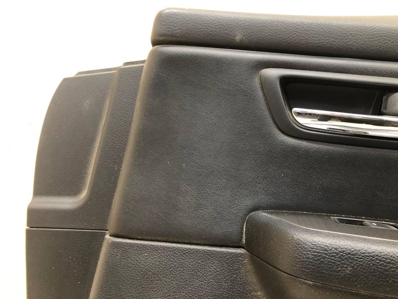 Обшивка двери передней правой Mazda Mazda 6 (GH) 2007-2012