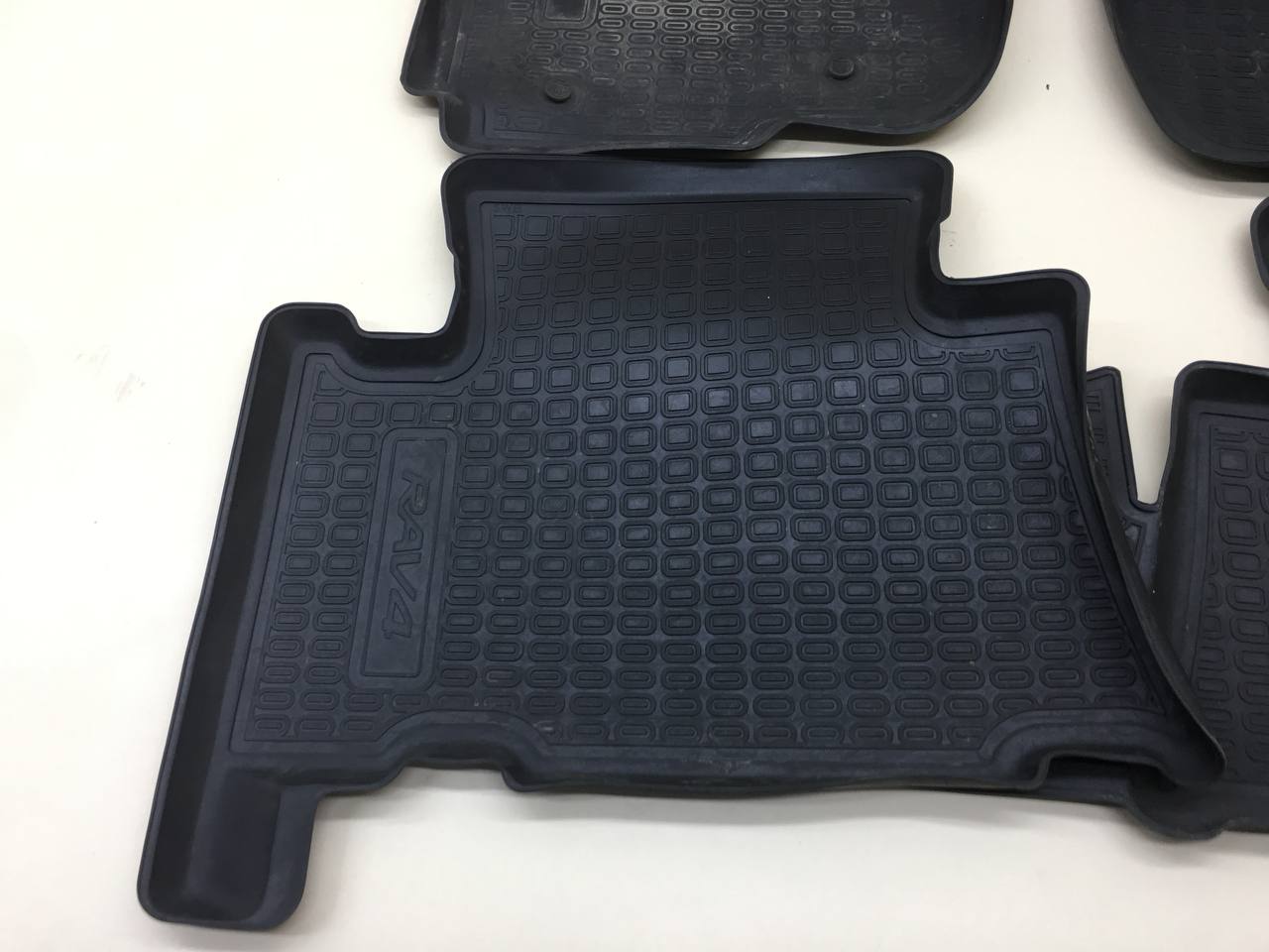 К-кт ковриков салона Toyota Rav 4 (A30) 2006-2013