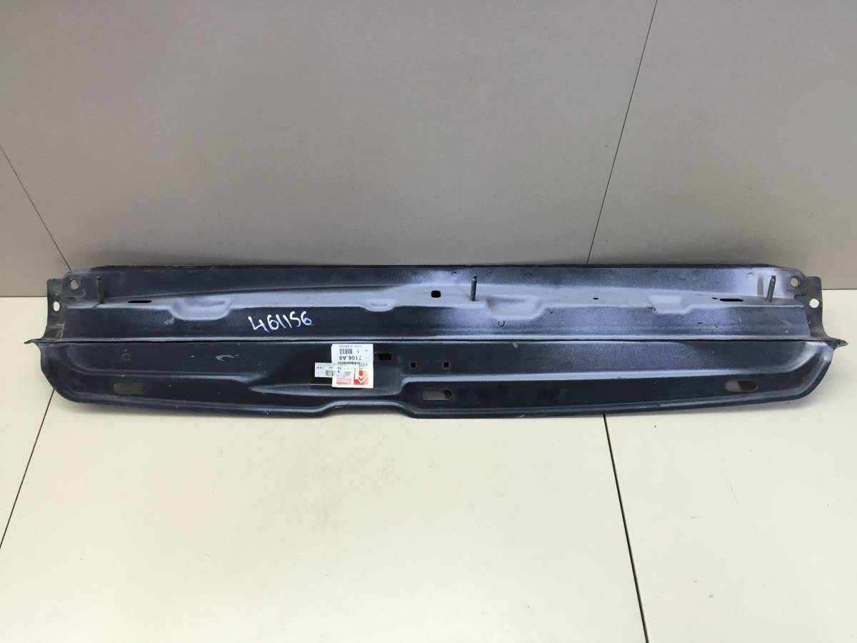 Панель передняя Citroen Xsara Picasso 1999-2010