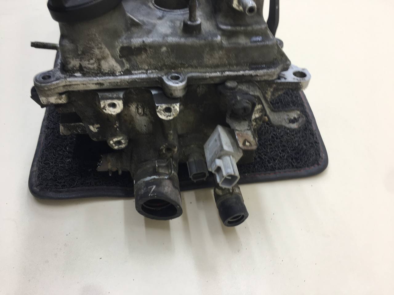 Головка блока цилиндров Toyota Corolla E120 2001-2007 Головка блока цилиндров Toyota Corolla E120 2001-2007