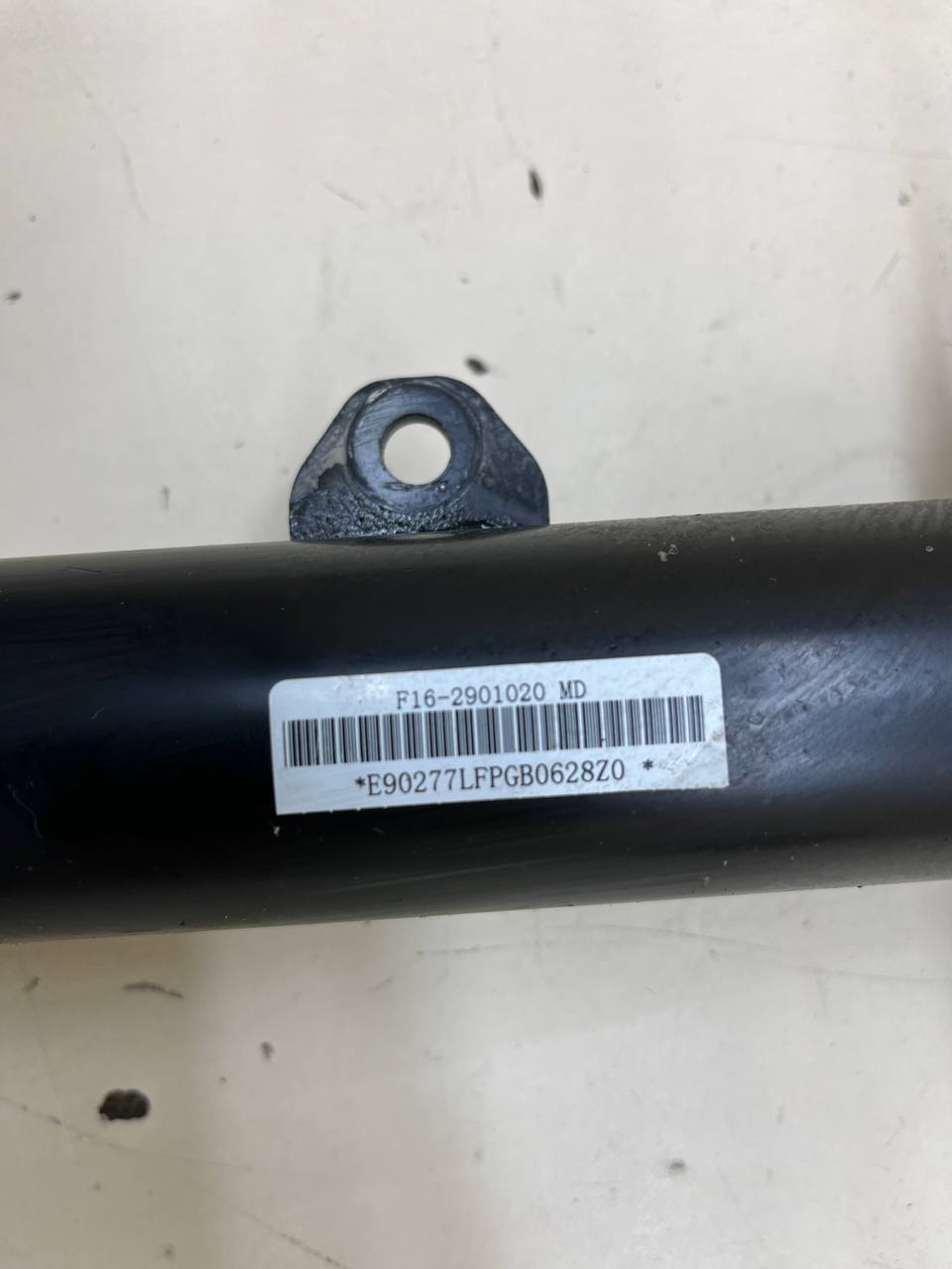 Амортизатор передний правый Jetour Dashing 2022>