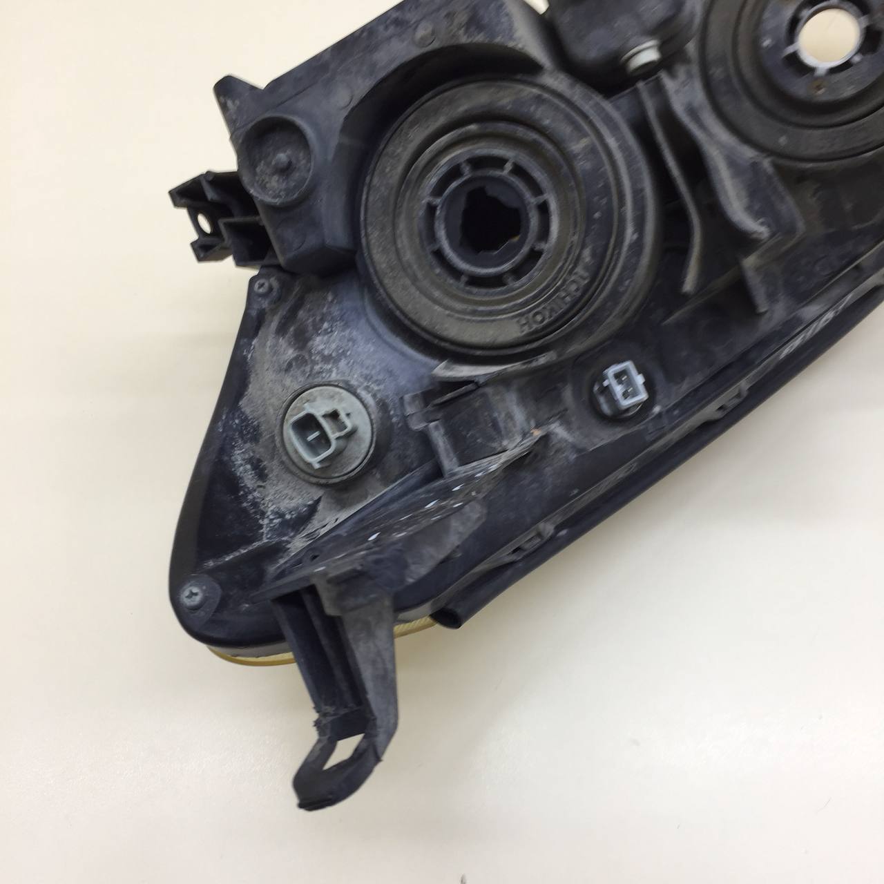 Фара правая Toyota Rav 4 (A30) 2006-2013