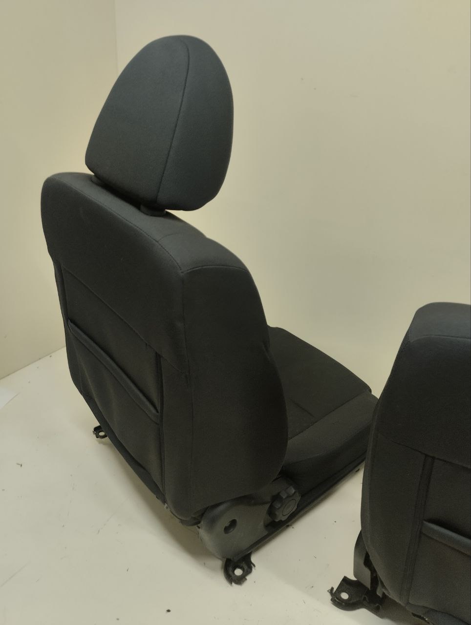 Сиденье (комплект) Nissan Almera (N16) 2000-2006 Сиденье (комплект) Nissan Almera (N16) 2000-2006