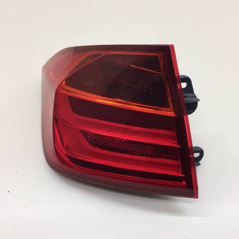 Фонарь задний наружный левый BMW 3-series F30/F31 2011>