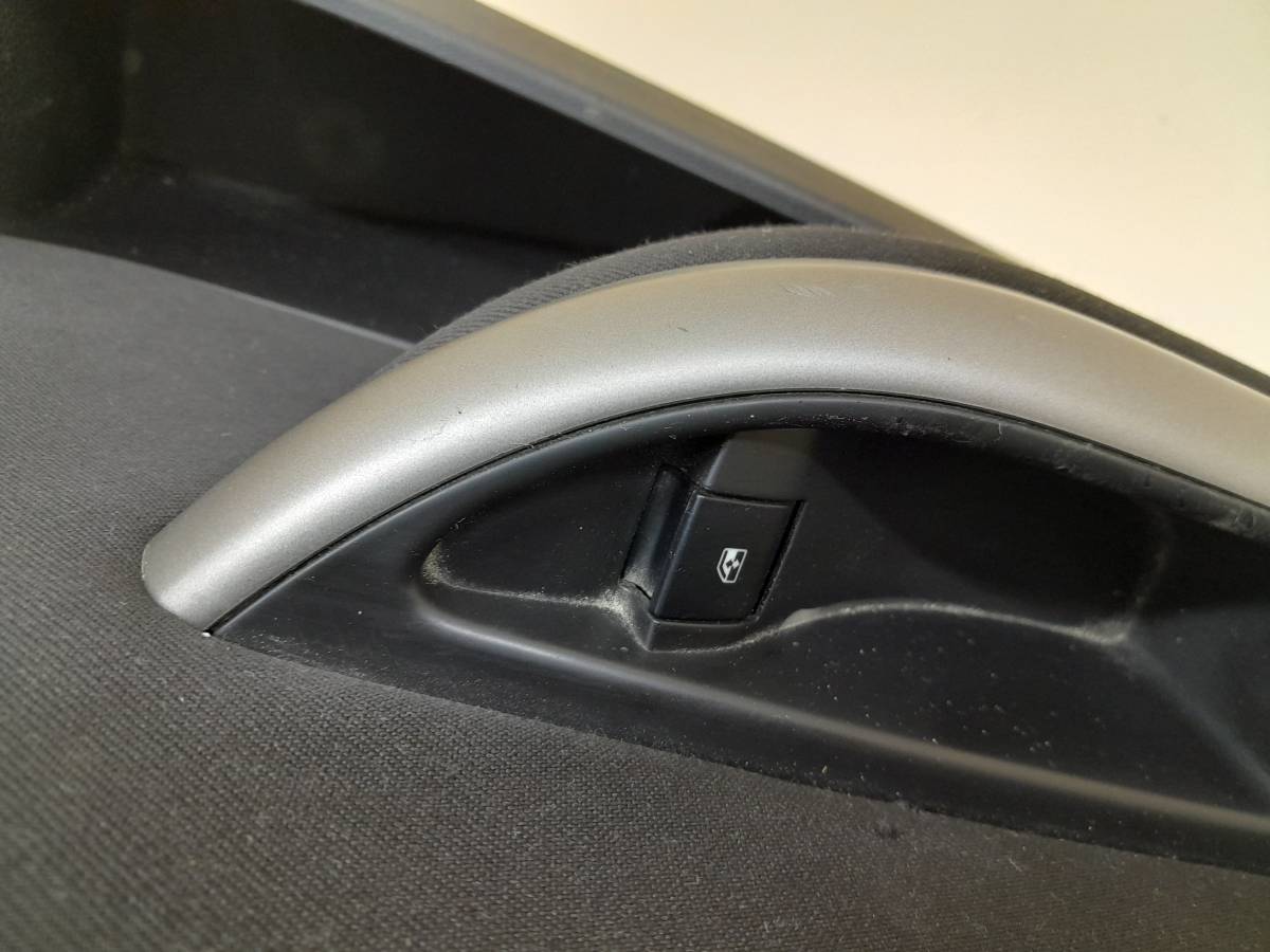 Обшивка двери задней левой Opel Astra J 2010-2017