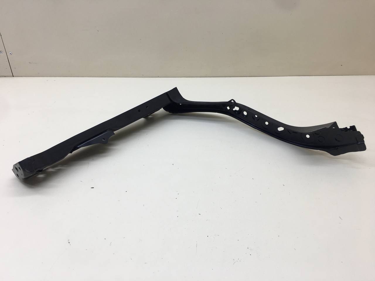 Кронштейн радиатора Toyota Rav 4 (XA50) 2018>