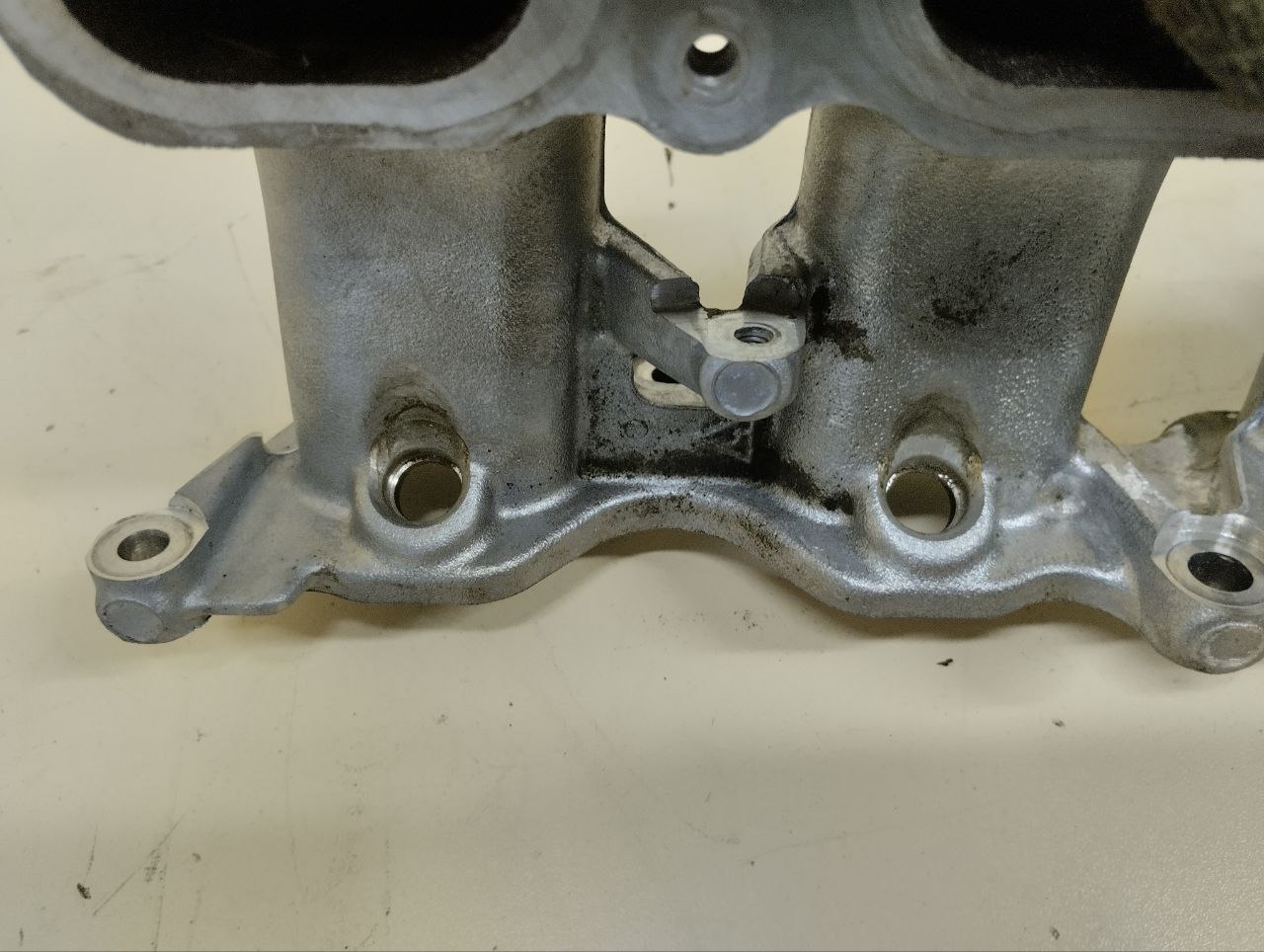 Коллектор впускной Renault Duster (HSA, HSM) 2012> Коллектор впускной Renault Duster (HSA, HSM) 2012>