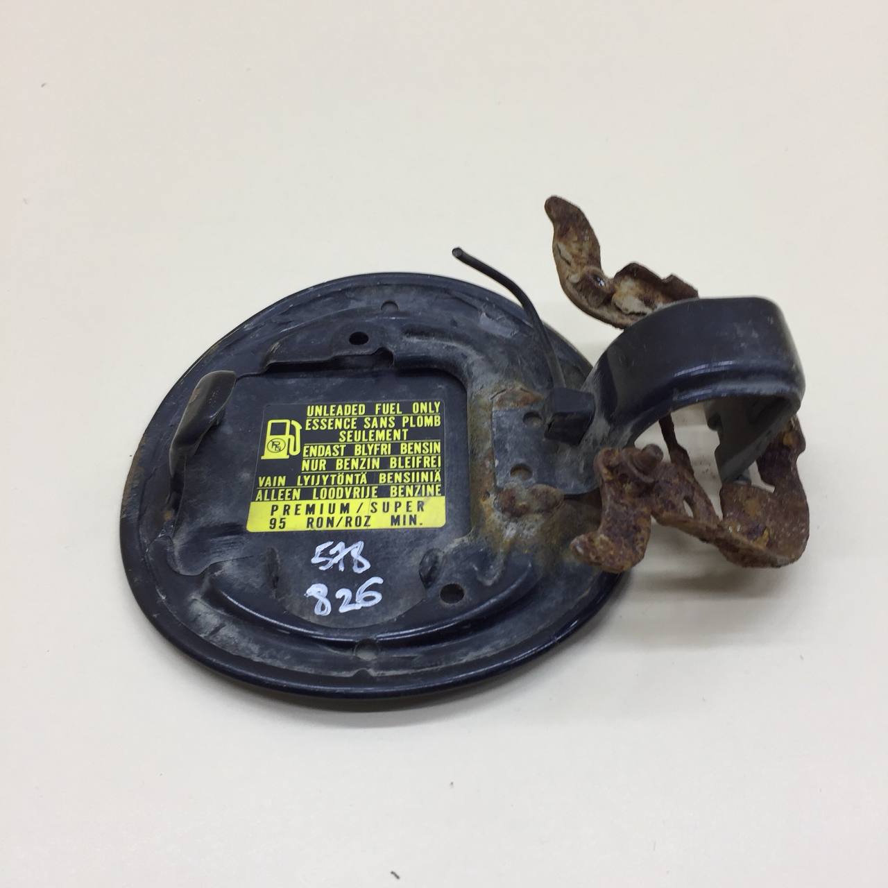 Лючок бензобака Honda Civic 4D 2006-2012