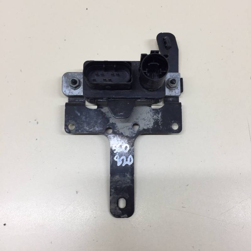 Реле свечей накала Jaguar XE (760) 2014-2021 Реле свечей накала Jaguar XE (760) 2014-2021