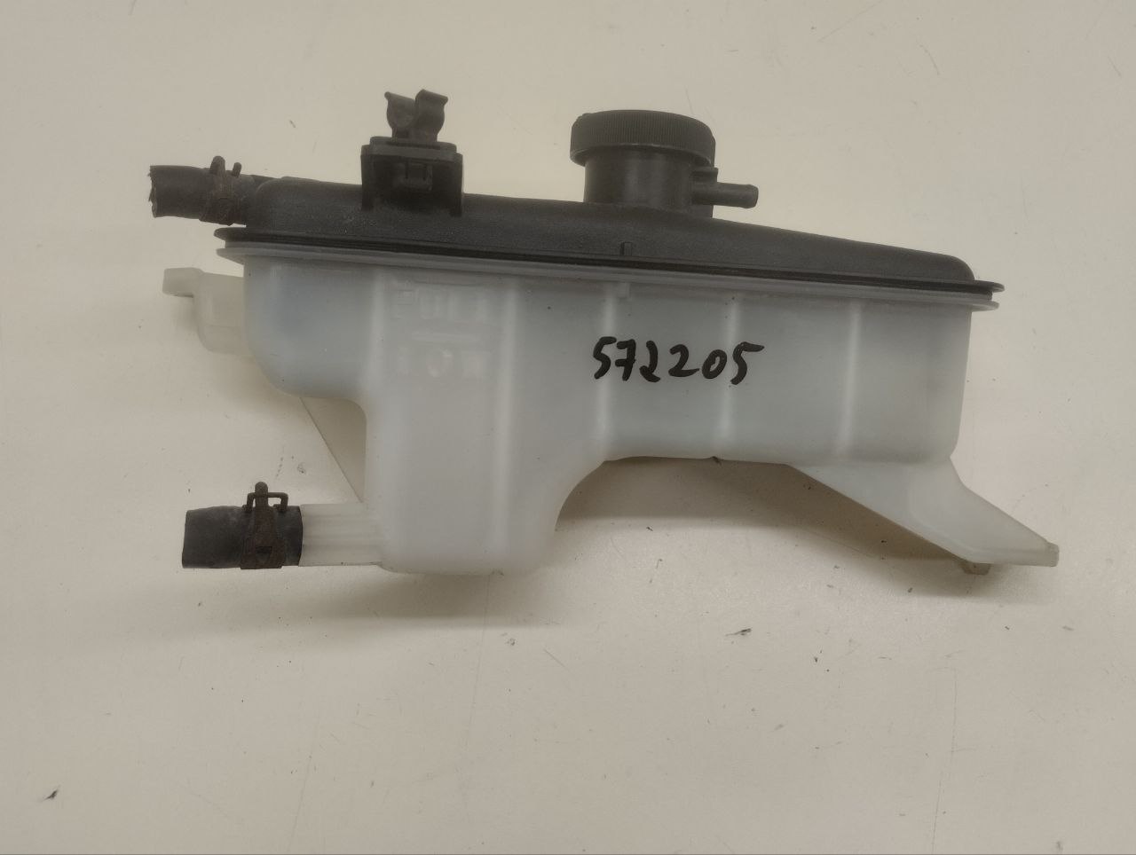 Бачок расширительный Toyota Rav 4 (A30) 2006-2013 Бачок расширительный Toyota Rav 4 (A30) 2006-2013