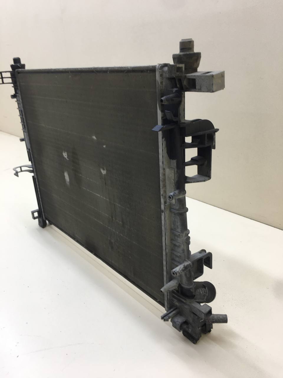 Радиатор охлаждения двигателя Lada X-RAY Cross 2018 > Радиатор охлаждения двигателя Lada X-RAY Cross 2018 >
