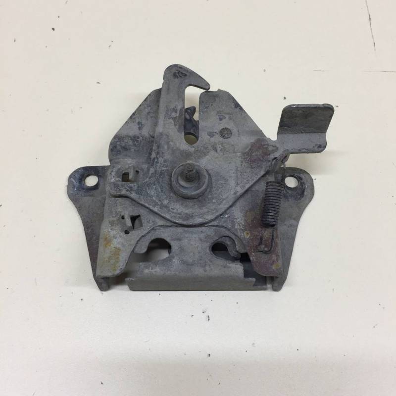 Замок капота Kia Spectra (SD) 2004-2011 Замок капота Kia Spectra (SD) 2004-2011
