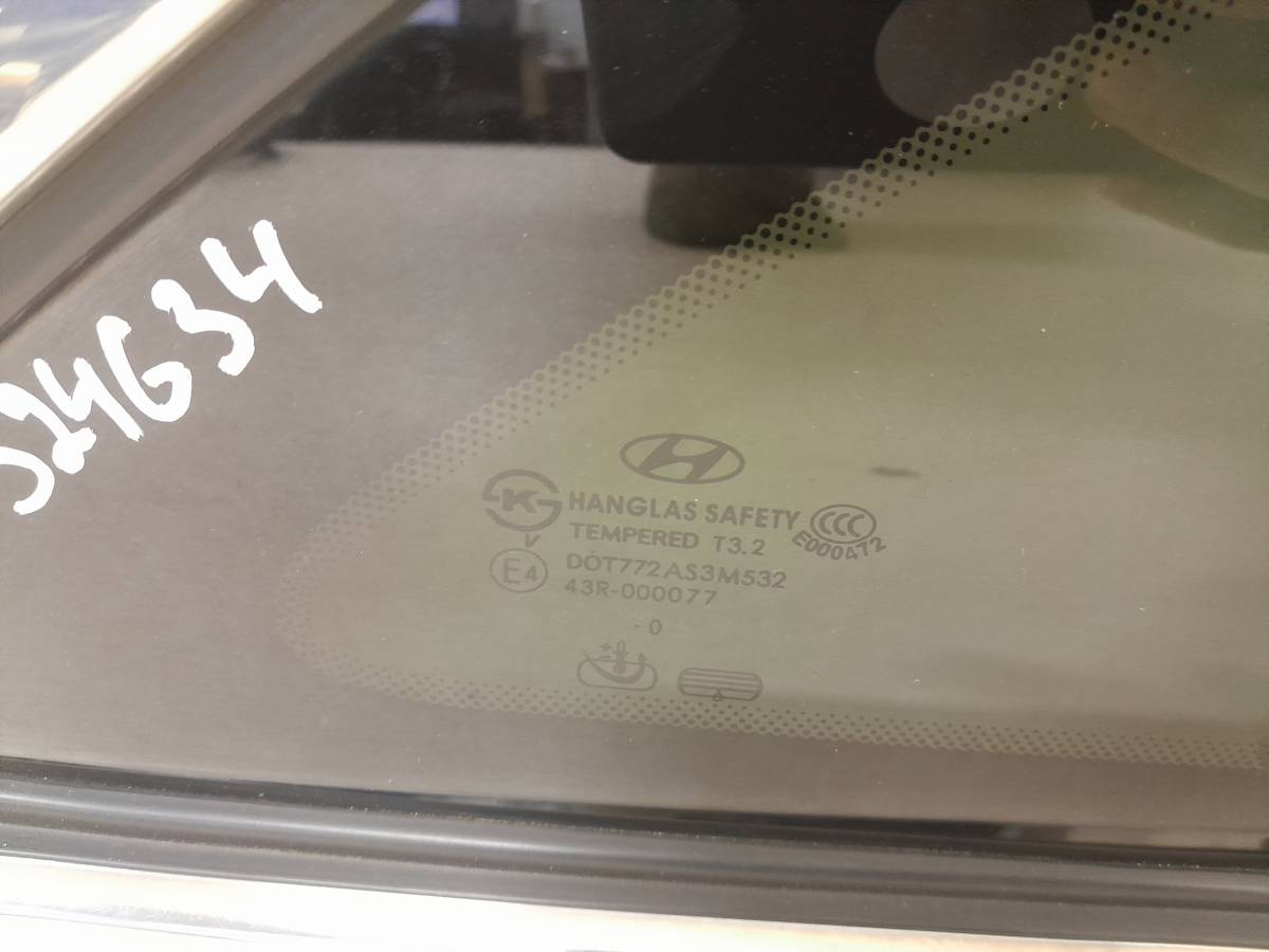 Стекло кузовное глухое правое Hyundai ix55 2007-2013