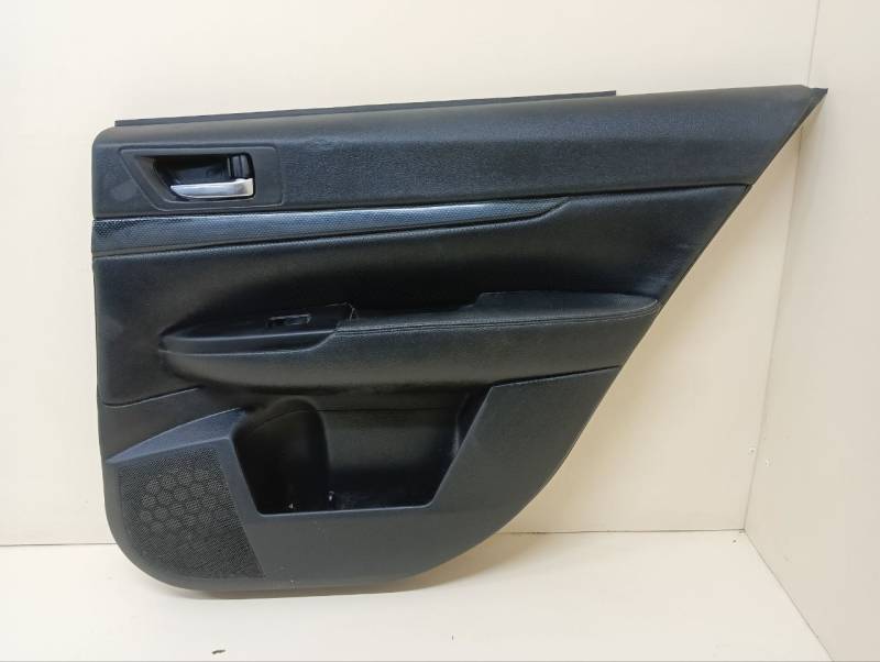 Обшивка двери задней правой Subaru Legacy (B14) 2010-2015