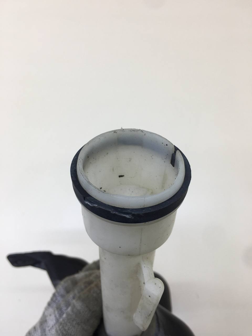 Бачок омывателя лобового стекла Chevrolet Cruze (J300) 2009-2016