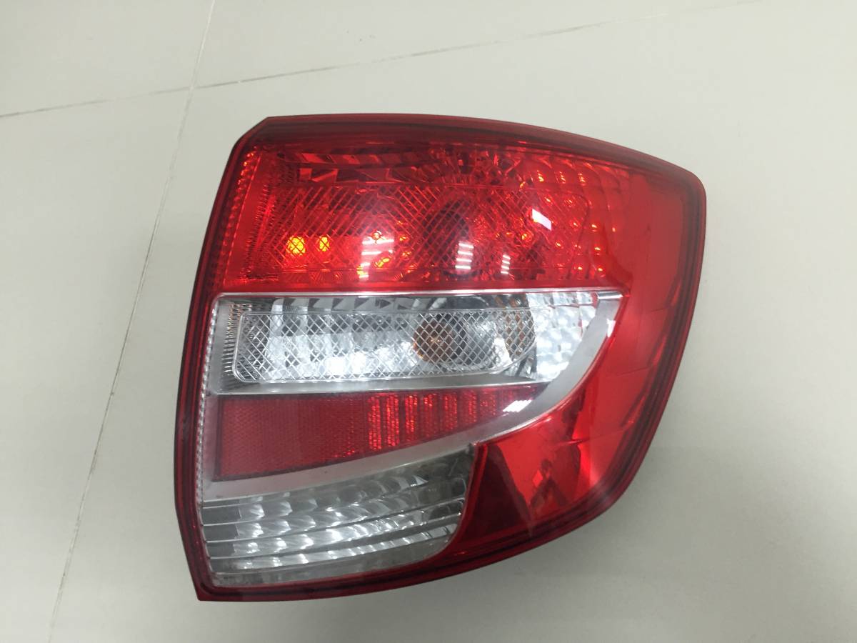 Фонарь задний правый Lada Granta 2011>