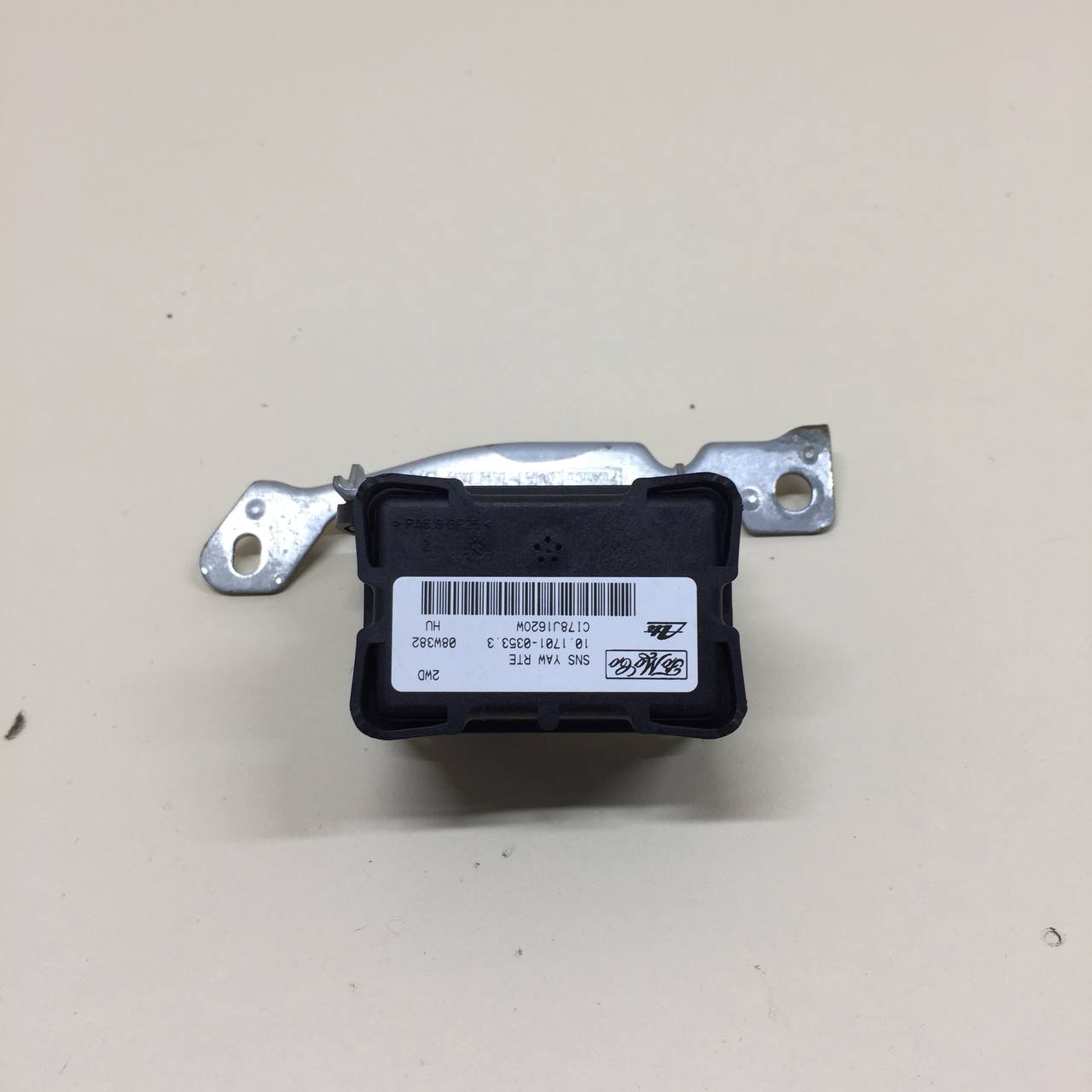 Датчик курсовой устойчивости Ford Focus 2 (DB) 2008-2011 Датчик курсовой устойчивости Ford Focus 2 (DB) 2008-2011