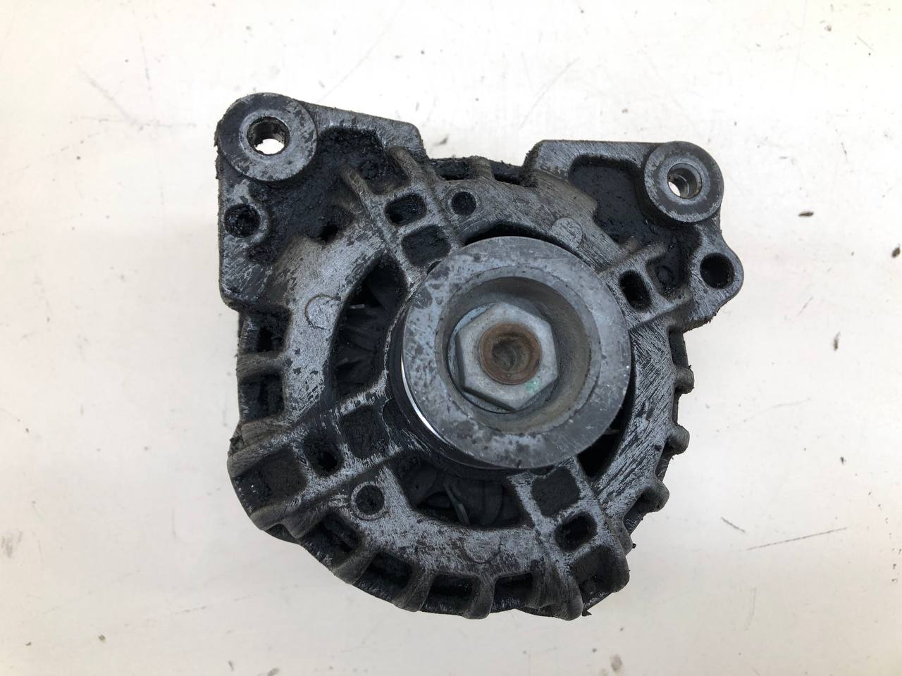 Генератор Volkswagen Polo (MK5) 2011-2020 Генератор Volkswagen Polo (MK5) 2011-2020