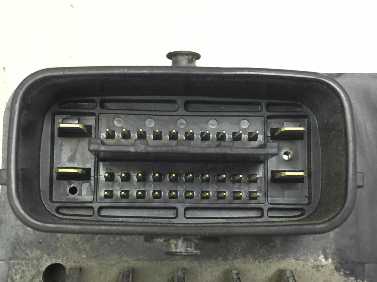 Блок ABS (насос) Mazda Mazda 6 (GJ) 2013-2022