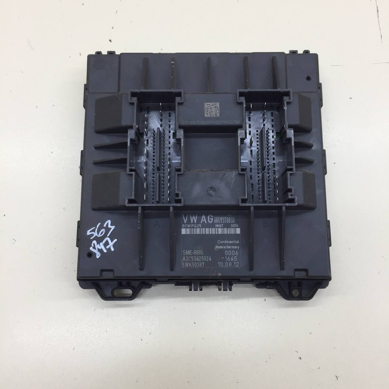 Блок комфорта Volkswagen Polo (MK5) 2011-2020 Блок комфорта Volkswagen Polo (MK5) 2011-2020