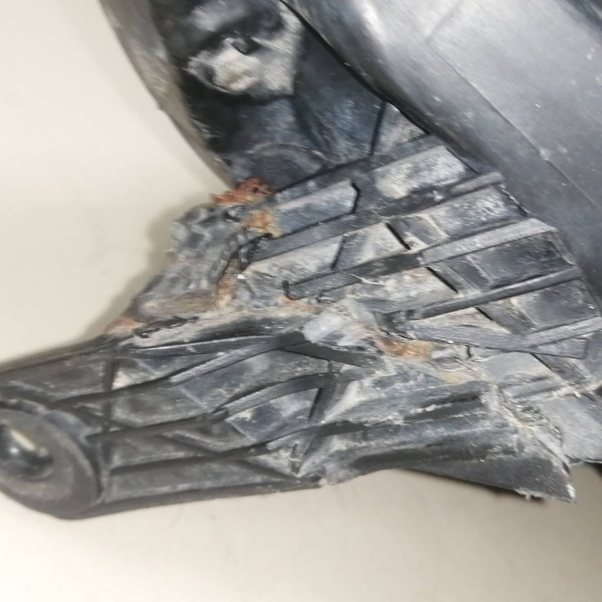 Фара левая Nissan March (K12) 2002-2010 Фара левая Nissan March (K12) 2002-2010