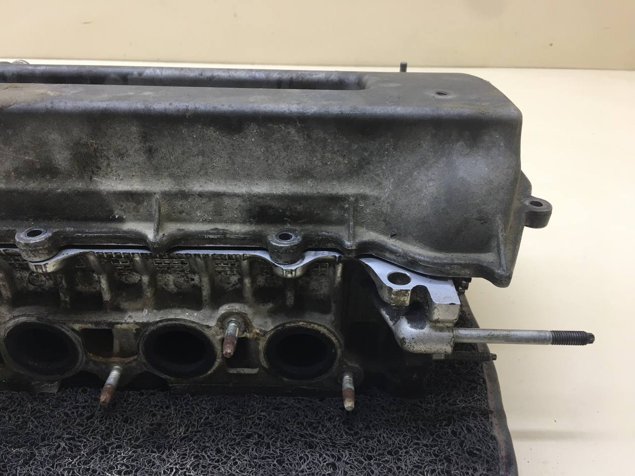 Головка блока цилиндров Toyota Corolla E120 2001-2007 Головка блока цилиндров Toyota Corolla E120 2001-2007