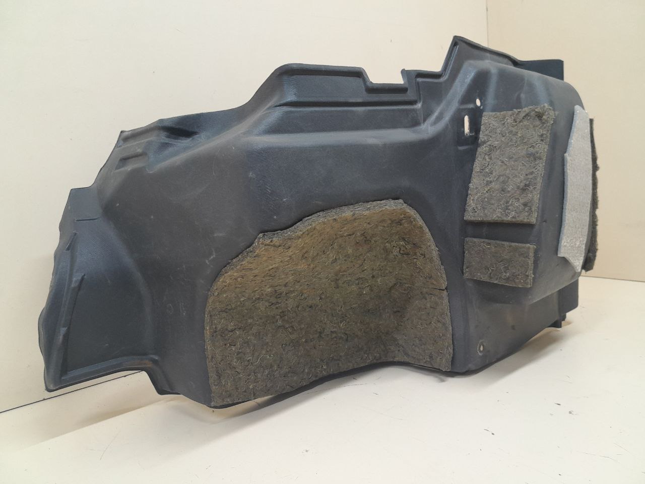 Обшивка багажника Nissan Almera (N16) 2000-2006