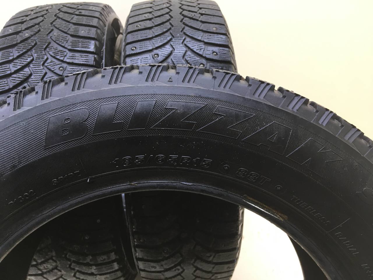 Шины R15 Зимние шипованные Bridgestone Blizzak Spike-01 Шины R15 Зимние шипованные Bridgestone Blizzak Spike-01