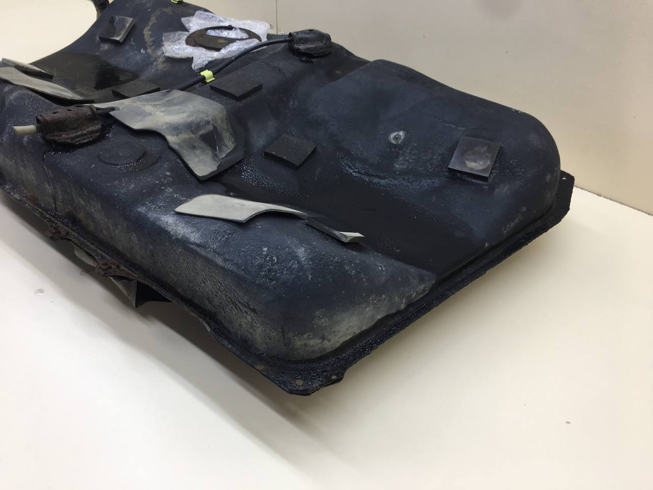 Бак топливный Toyota Camry (XV30) 2001-2006 Бак топливный Toyota Camry (XV30) 2001-2006
