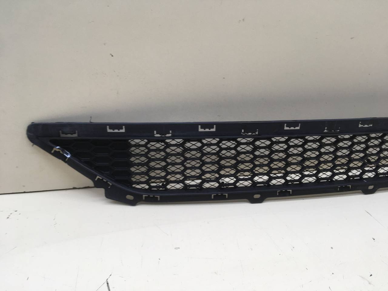 Решетка в бампер центральная Hyundai Tucson (TL) 2015-2021