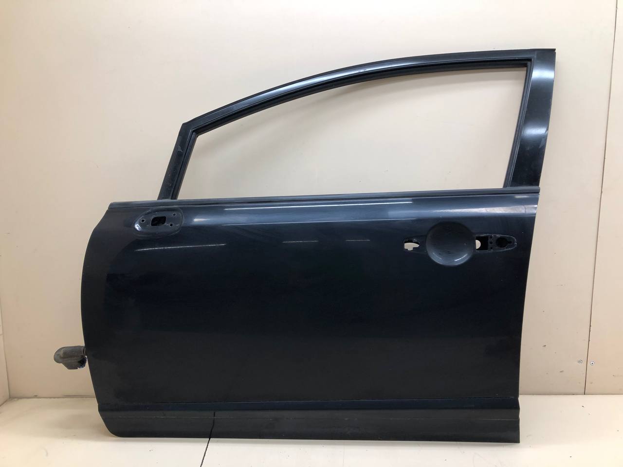 Дверь передняя левая Honda Civic 4D 2006-2012