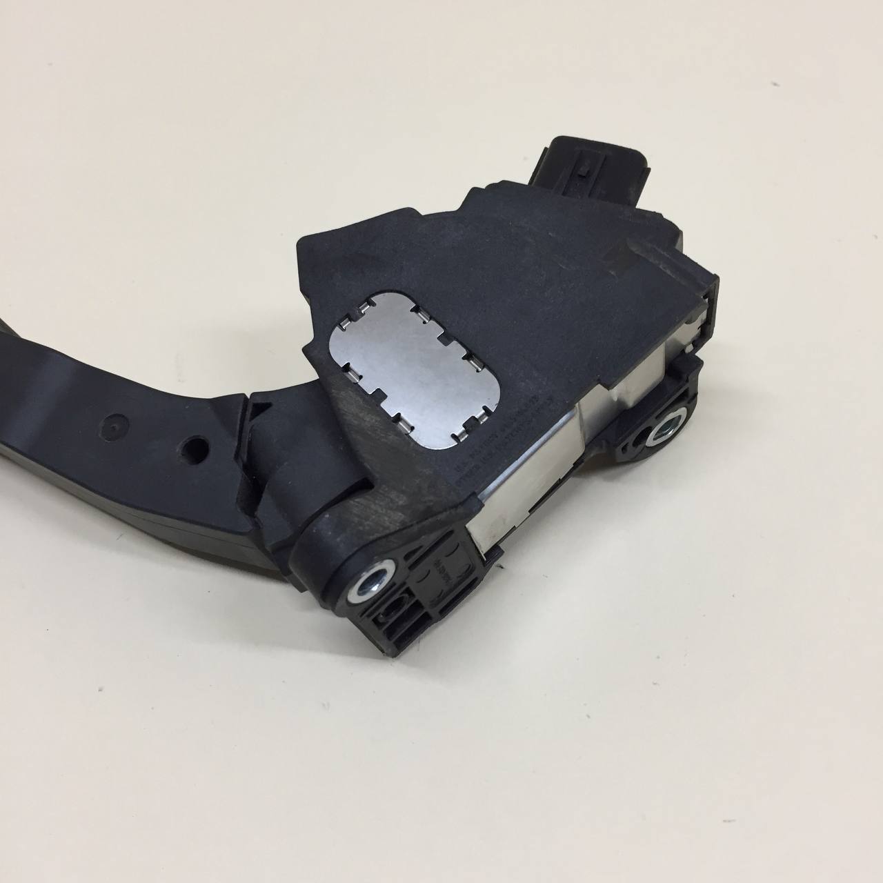 Педаль газа Toyota Corolla E180 2013-2019 Педаль газа Toyota Corolla E180 2013-2019