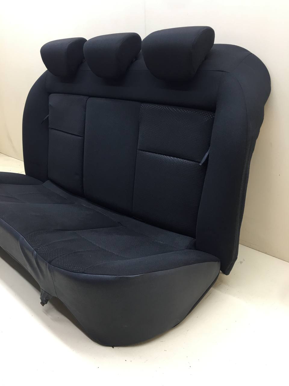 Сиденье (комплект) Nissan Almera 3 (G11, G15) 2012> Сиденье (комплект) Nissan Almera 3 (G11, G15) 2012>