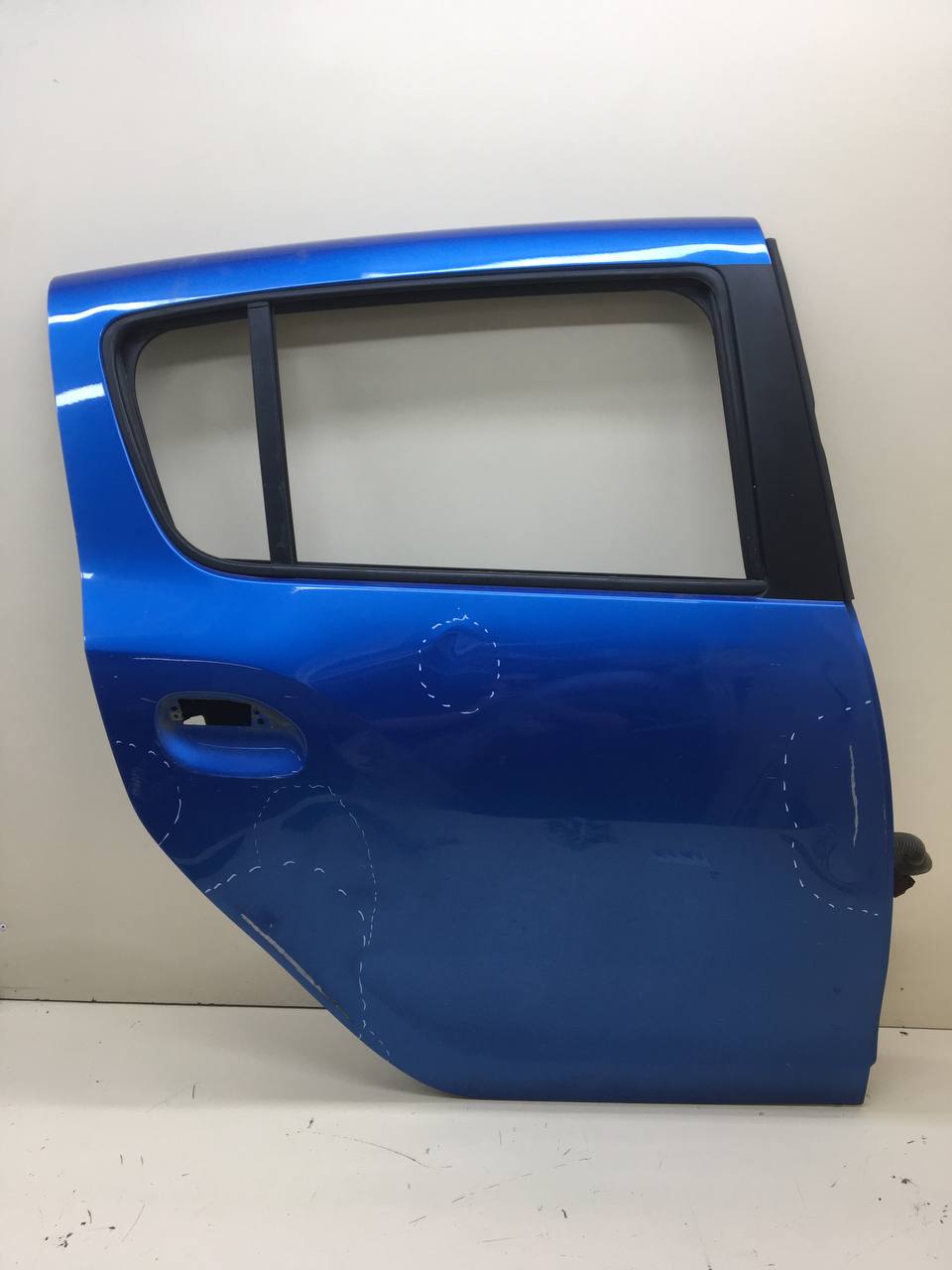 Дверь задняя правая Renault Sandero Stepway (5S) 2014-2022 Дверь задняя правая Renault Sandero Stepway (5S) 2014-2022