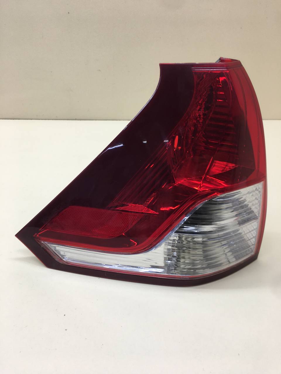 Фонарь задний левый Honda CR-V 2012-2017