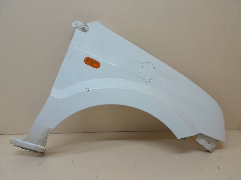 Крыло переднее правое Ford Fusion (JU) 2002-2012 Крыло переднее правое Ford Fusion (JU) 2002-2012