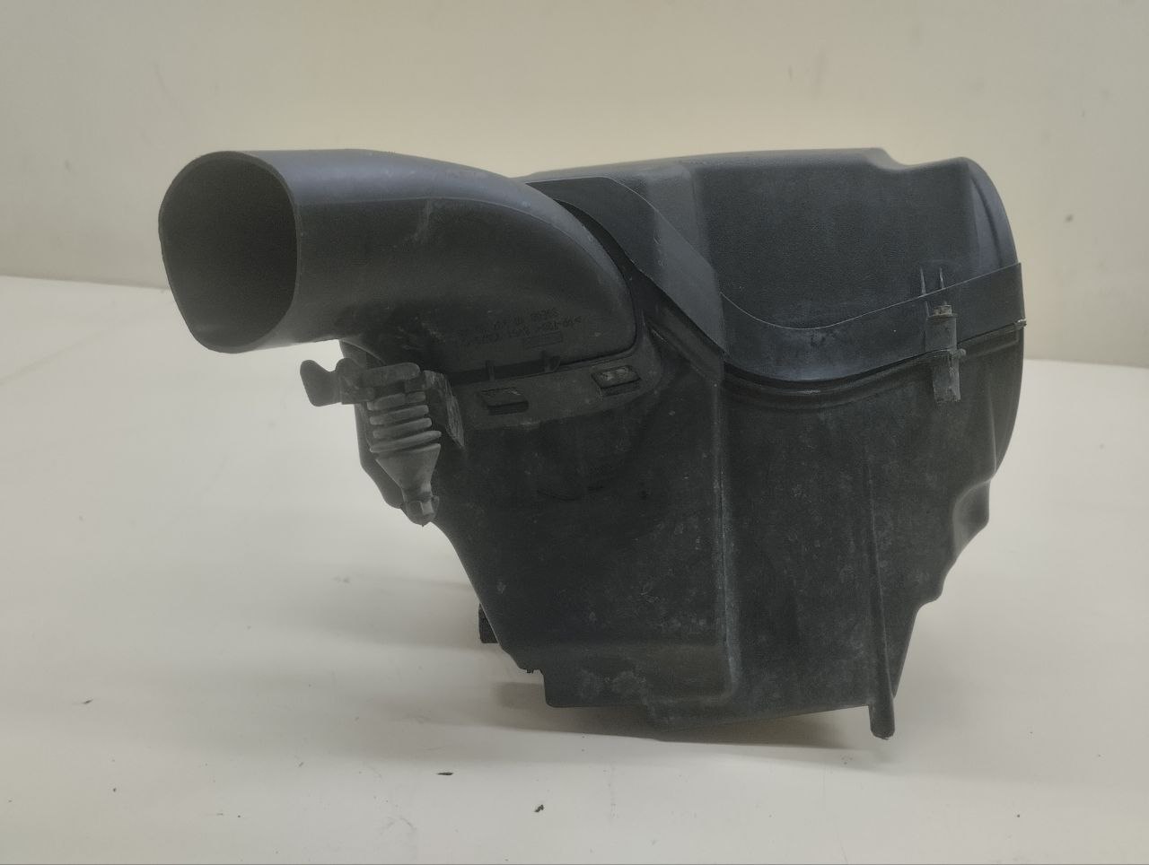 Корпус воздушного фильтра Ford Focus 3 2011>