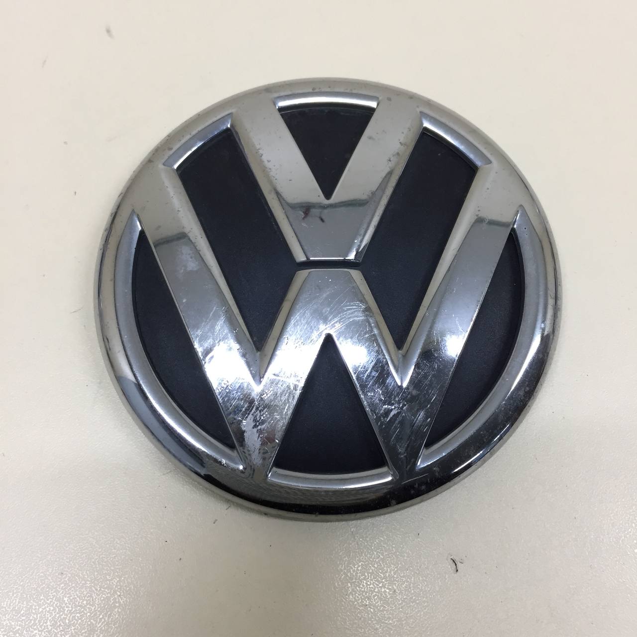 Эмблема Volkswagen Jetta (A6) 2010-2019