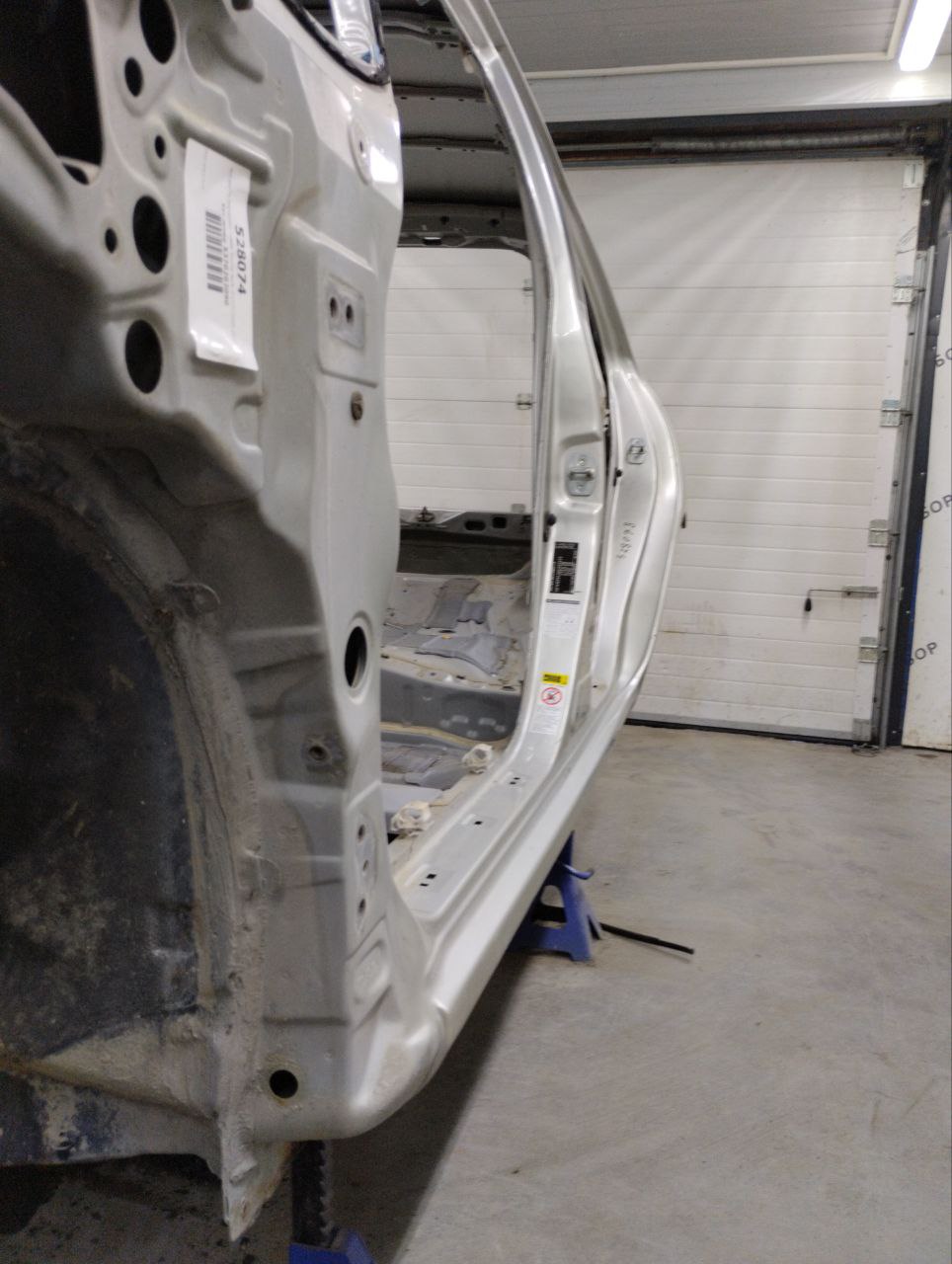 Порог со стойкой левый Toyota Auris (E150) 2006-2012