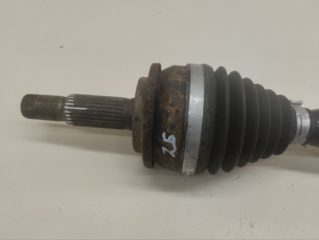 Полуось передняя правая Toyota Auris (E150) 2006-2012