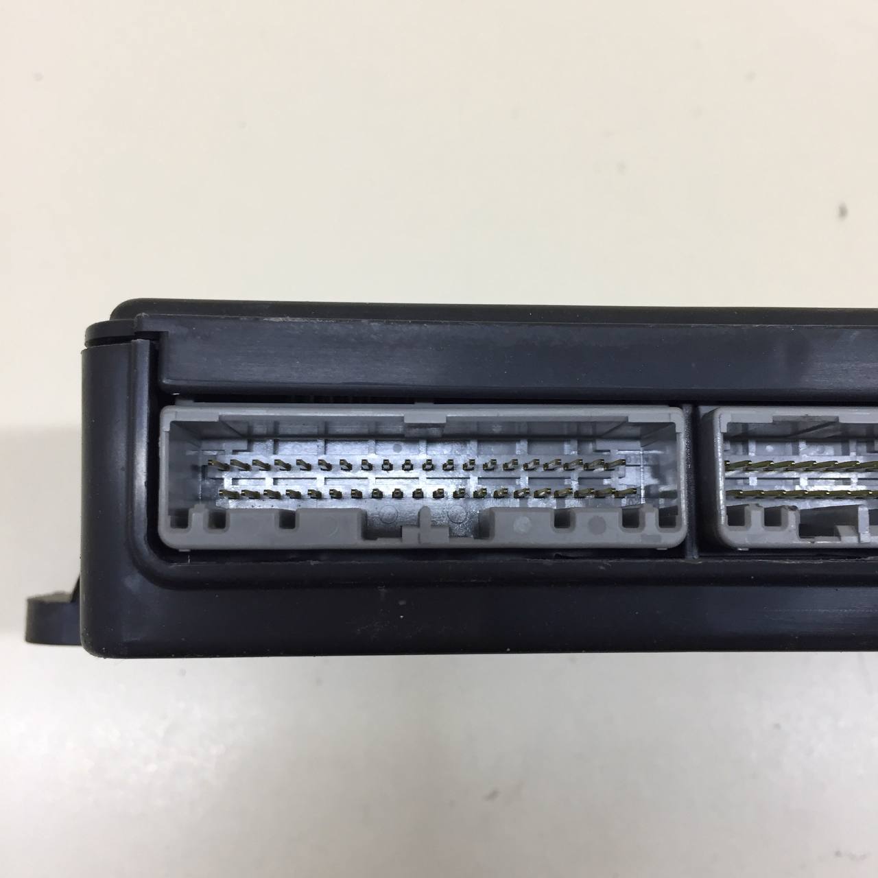 Блок электронный Jaguar XE (760) 2014-2021 Блок электронный Jaguar XE (760) 2014-2021