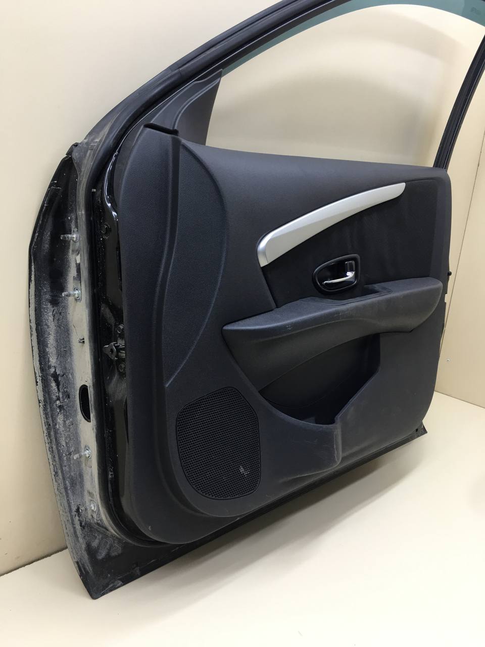 Дверь передняя правая Nissan Almera 3 (G11, G15) 2012>