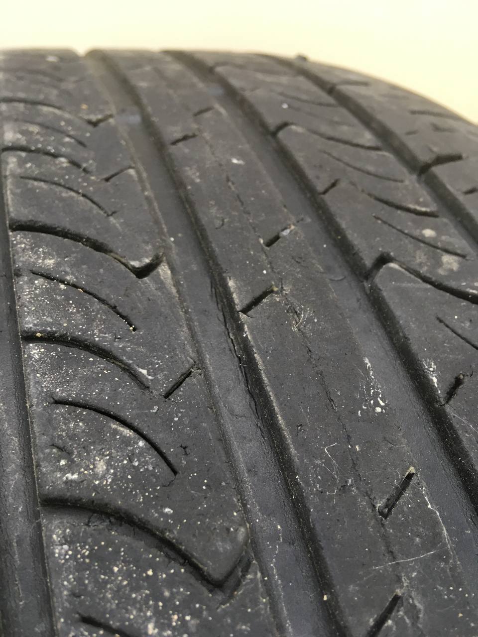 Шины к-кт R18 Летние Roadstone Classe Premiere CP 672 Шины к-кт R18 Летние Roadstone Classe Premiere CP 672