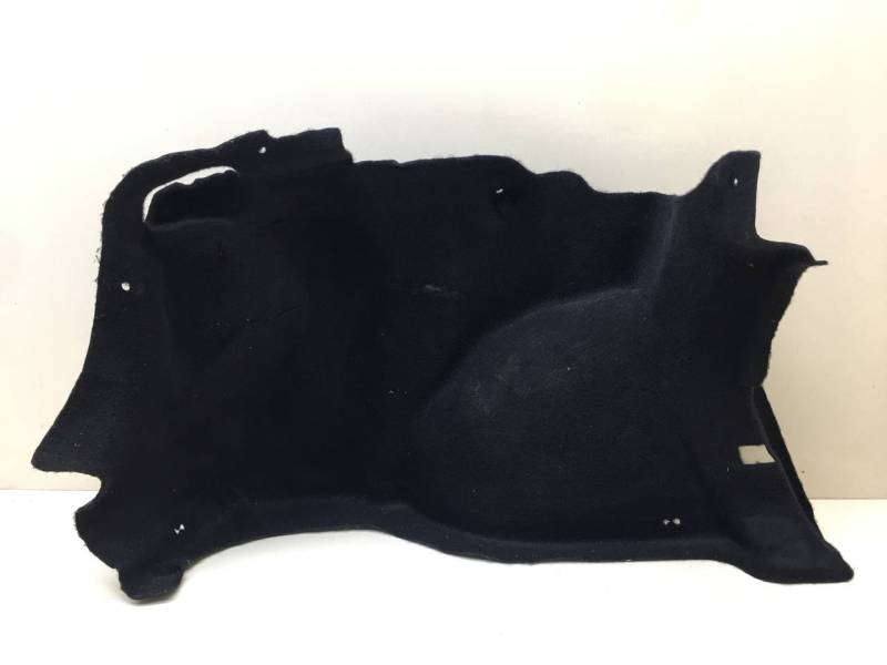 Обшивка багажника Lada Vesta 2015>