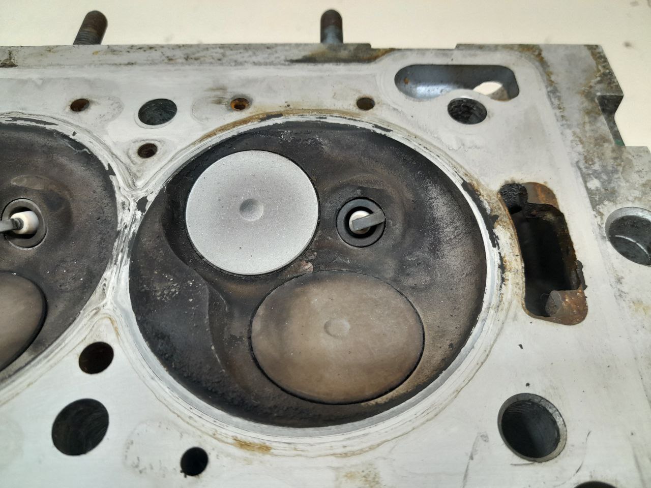 Головка блока цилиндров Renault Logan (1) 2005-2014 Головка блока цилиндров Renault Logan (1) 2005-2014