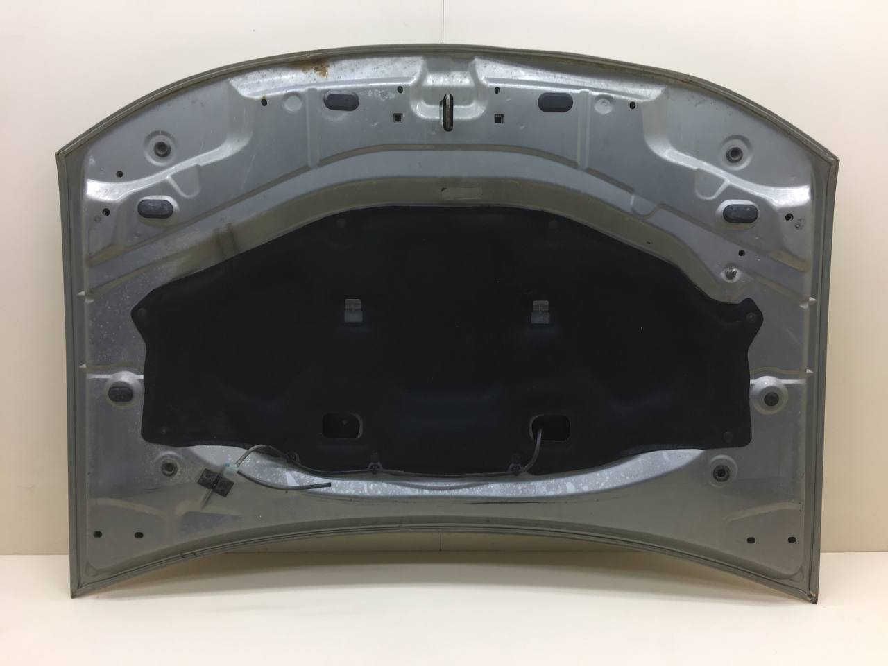 Капот Renault Duster (HSA, HSM) 2012> Капот Renault Duster (HSA, HSM) 2012>