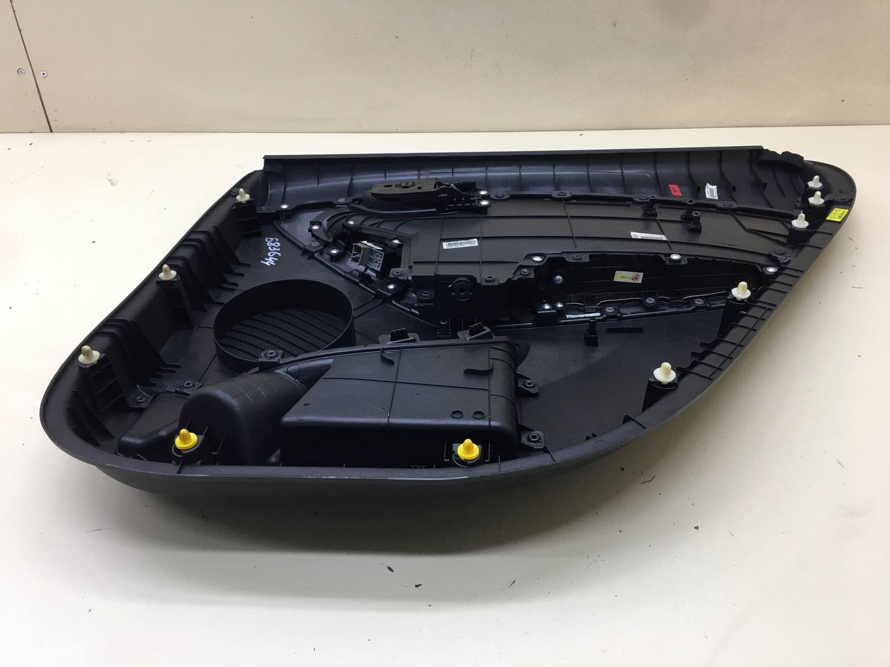 Обшивка двери задней левой Hyundai Elantra (MD) 2011-2016