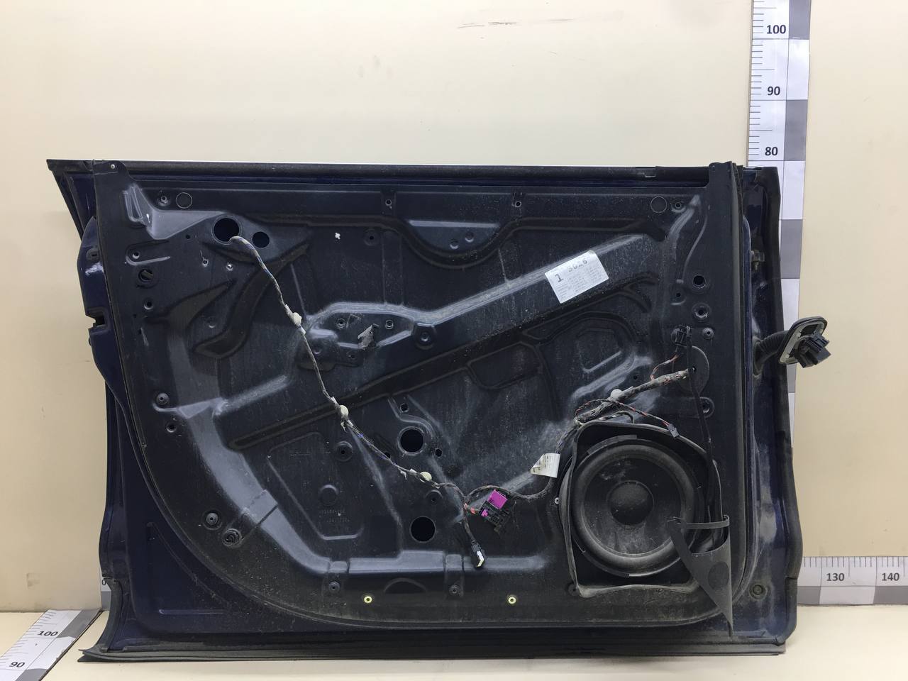 Дверь передняя левая Volkswagen Touareg (7L) 2002-2010